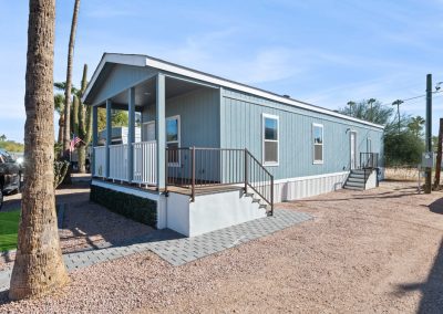 Exterior side shot of manufactured home